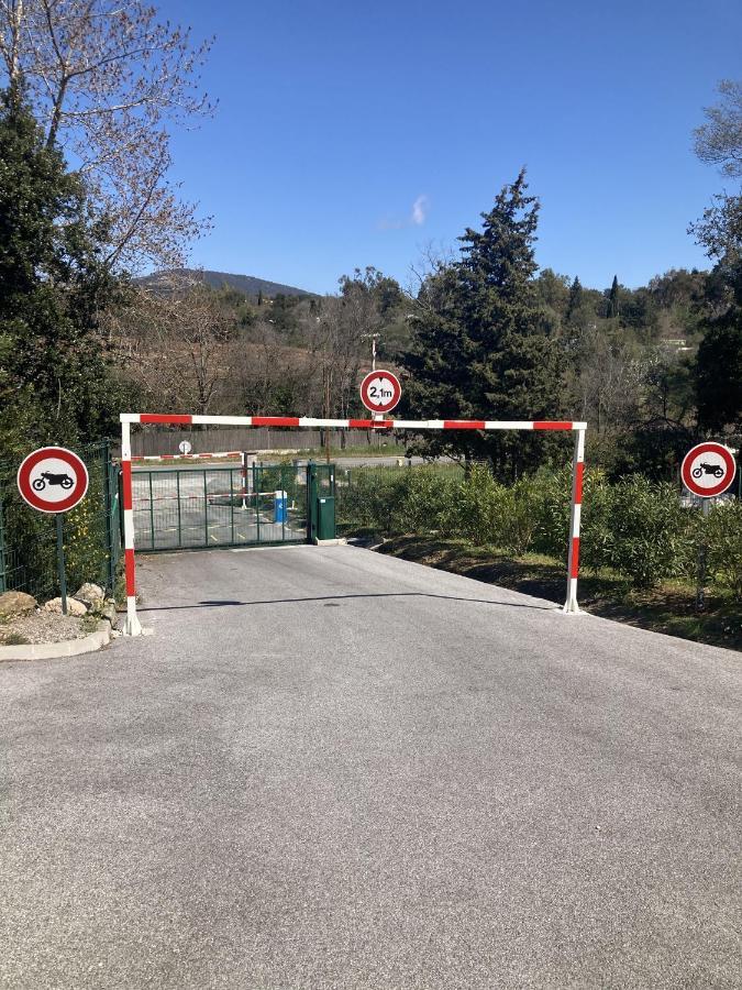 Les Restanques 3120 Vue Mer 3 Chambres Grimaud Dış mekan fotoğraf